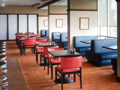 Courtyard Carolina Oceanfront 3*