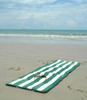 Courtyard Carolina Oceanfront Hotel 3*